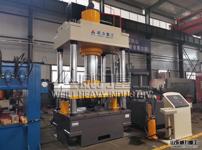 500噸液壓機車間
