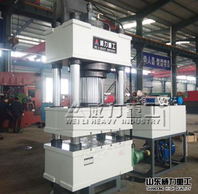 不銹鋼水箱液壓機(jī)