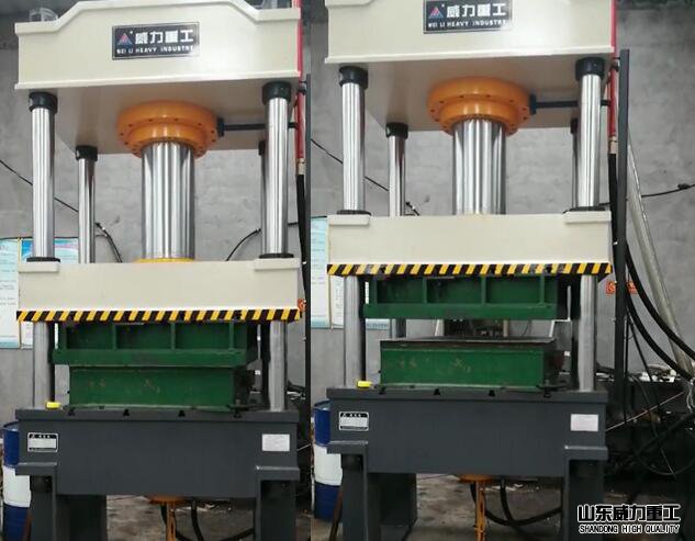 <b>315噸不銹鋼消防水箱液壓機</b>