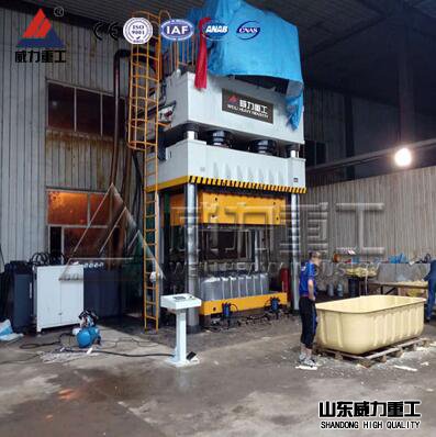 <b>玻璃鋼化糞池成型液壓機</b>