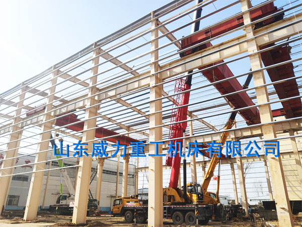 建設中的新車間